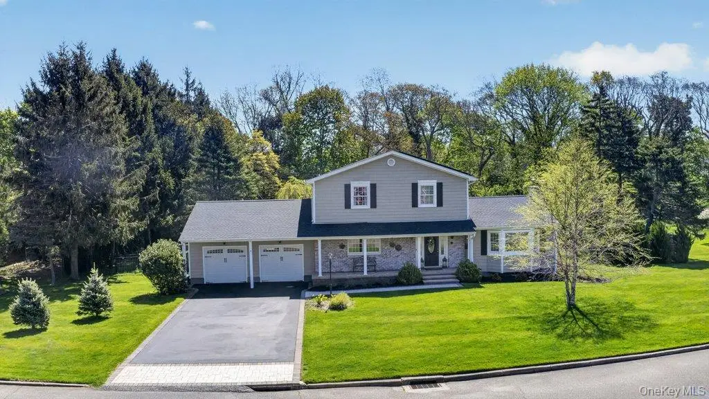 3 Orchard Road S, East Patchogue, NY 11772 - #1