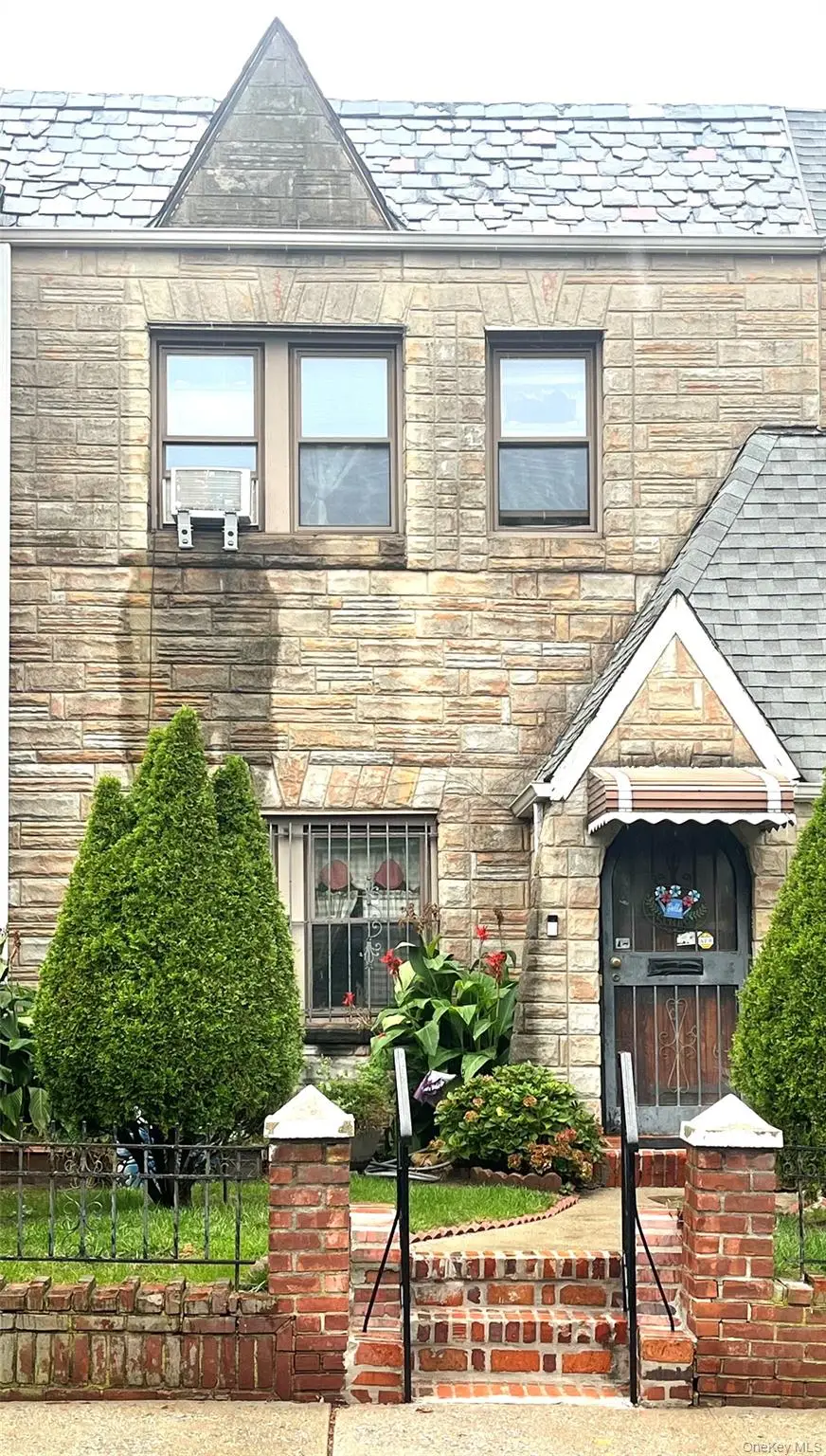 3006 90th Street, East Elmhurst, NY 11369 - #1