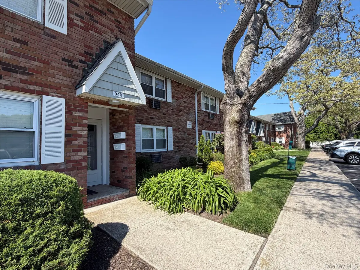 100 Connetquot Avenue #10, East Islip, NY 11730 - #1
