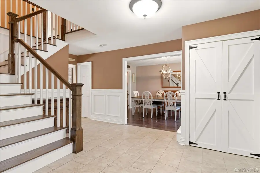 14 Long Acre Lane, Dix Hills, NY 11746 - #3