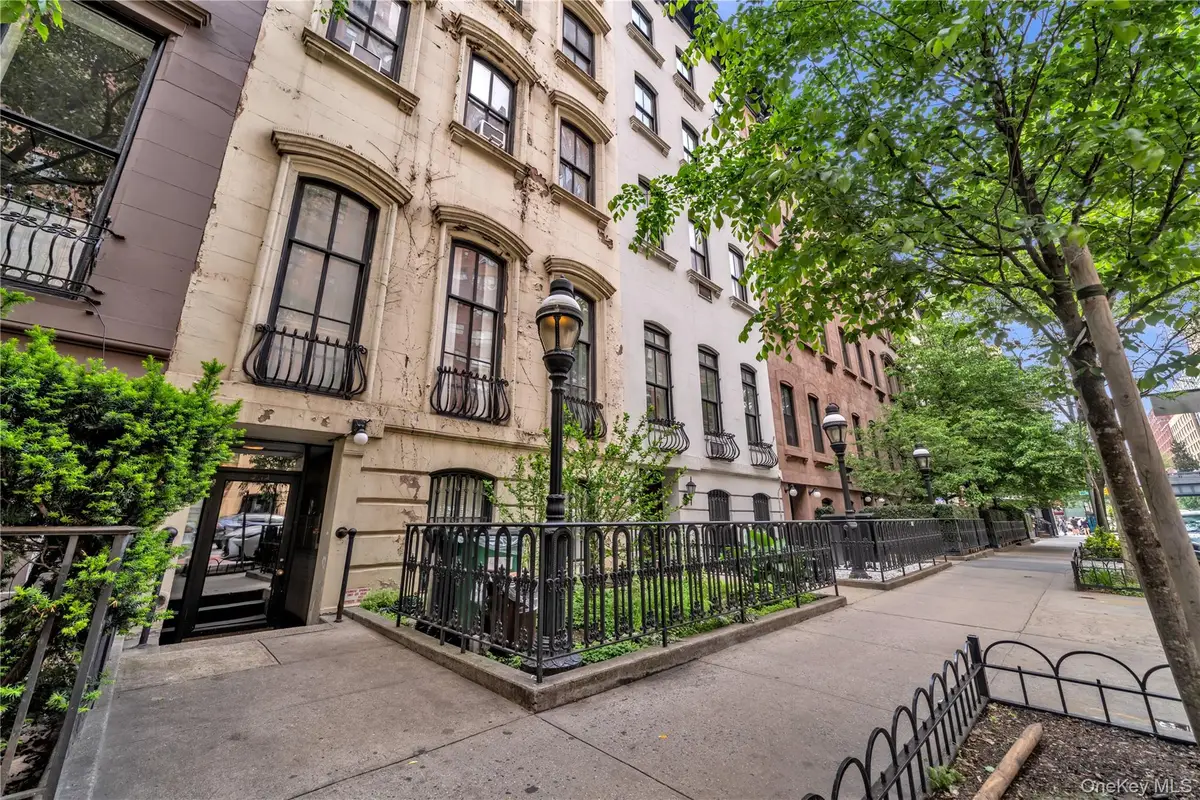 454 W 23rd Street #4F, Manhattan, NY 10011 - #1