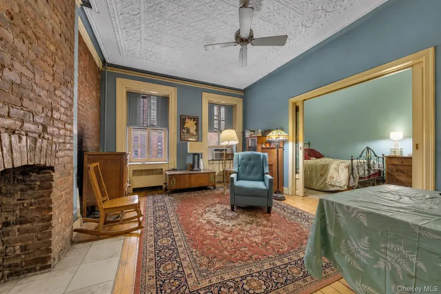 454 W 23rd Street #4F, Manhattan, NY 10011 - #2