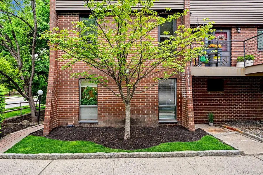 492 N Broadway #1, White Plains, NY 10603 - #3