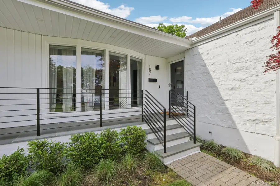187 Thornbury Road, Scarsdale, NY 10583 - #3