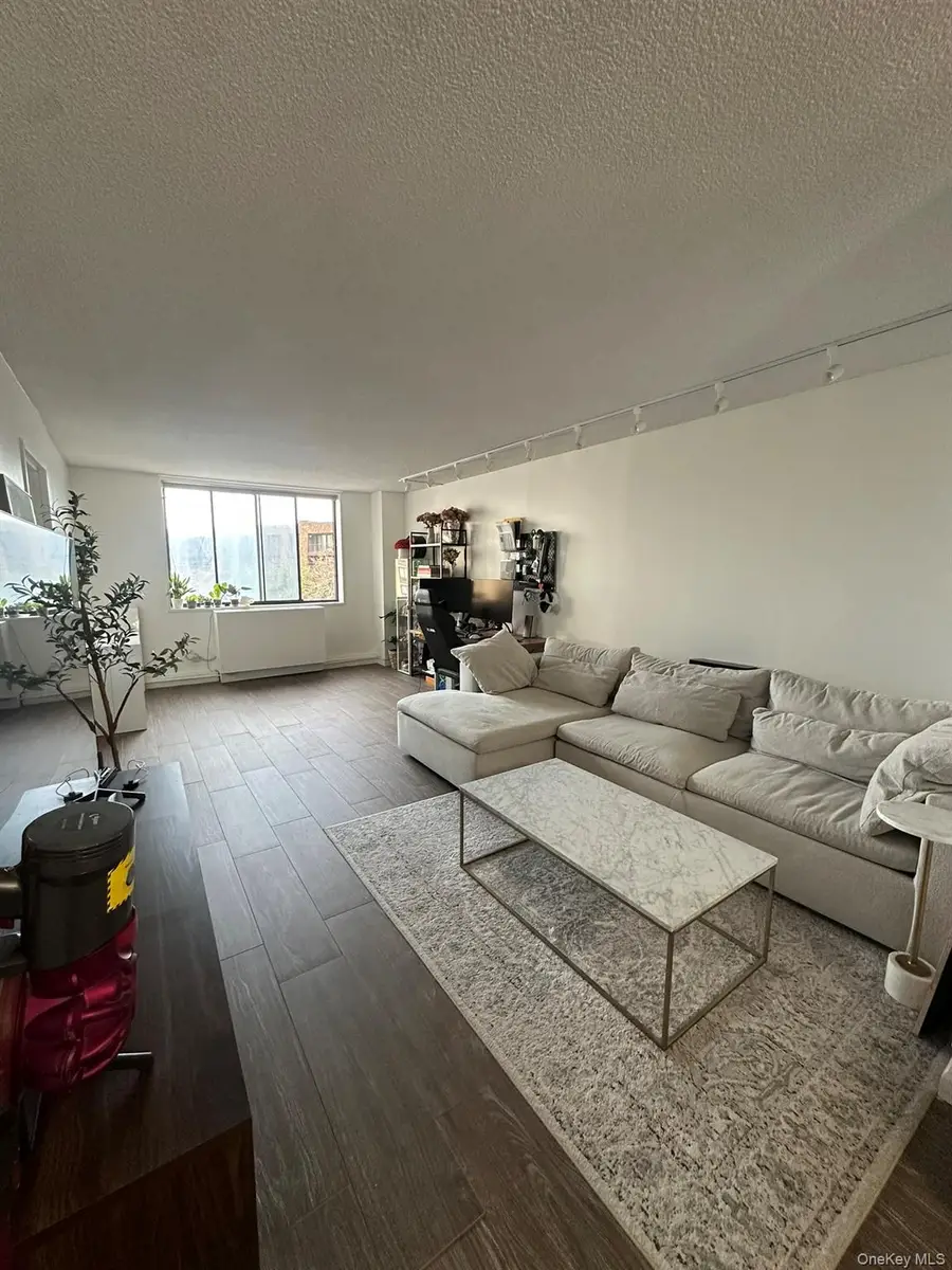1 Bay Club Drive #3L, Bayside, NY 11360 - #2