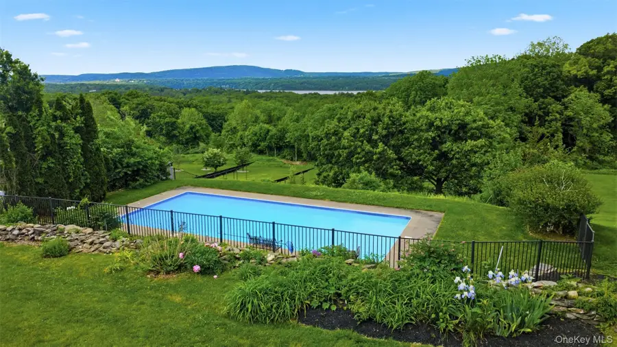 13 Spy Glass Lane, Staatsburg, NY 12580 - #3