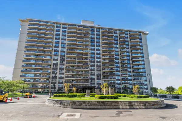17-85 215 Street #1 L, Bayside, NY 11360