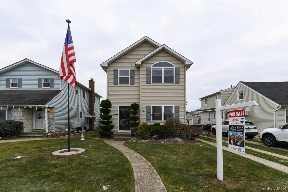 2688 Rosebud Avenue, Merrick, NY 11566 - #1