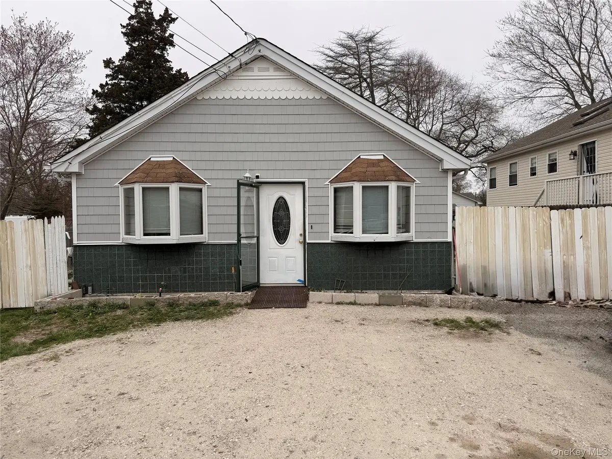 158 William Floyd Parkway, Shirley, NY 11967 - #1