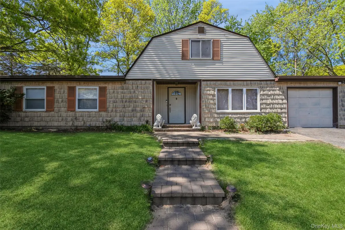 54 College Hills Drive, Farmingville, NY 11738 - #1