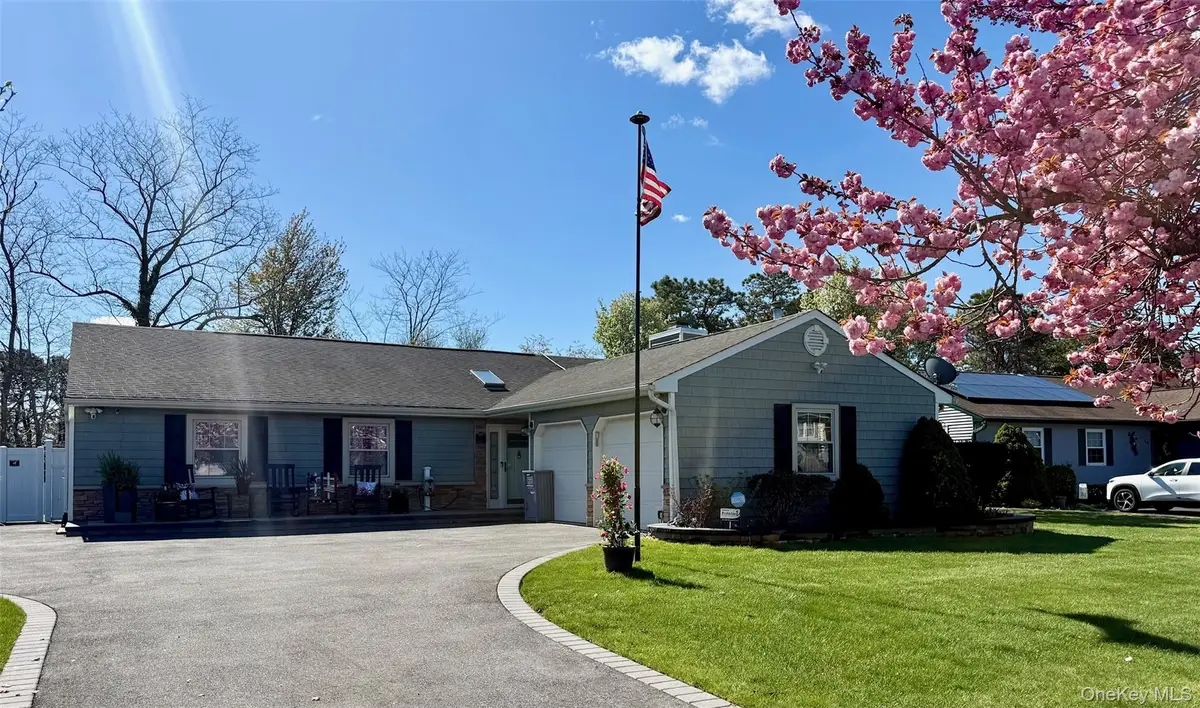 11 Hollow Oak Drive, East Patchogue, NY 11772 - #1