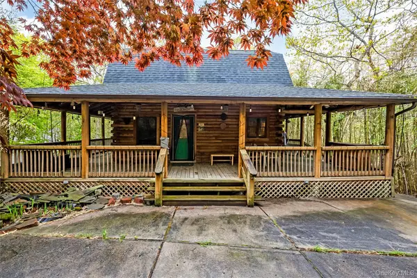 3010 Hulse Landing #C-19, Wading River, NY 11792