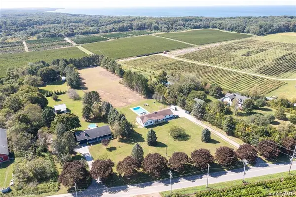 3715 Hortons Lane, Southold, NY 11971