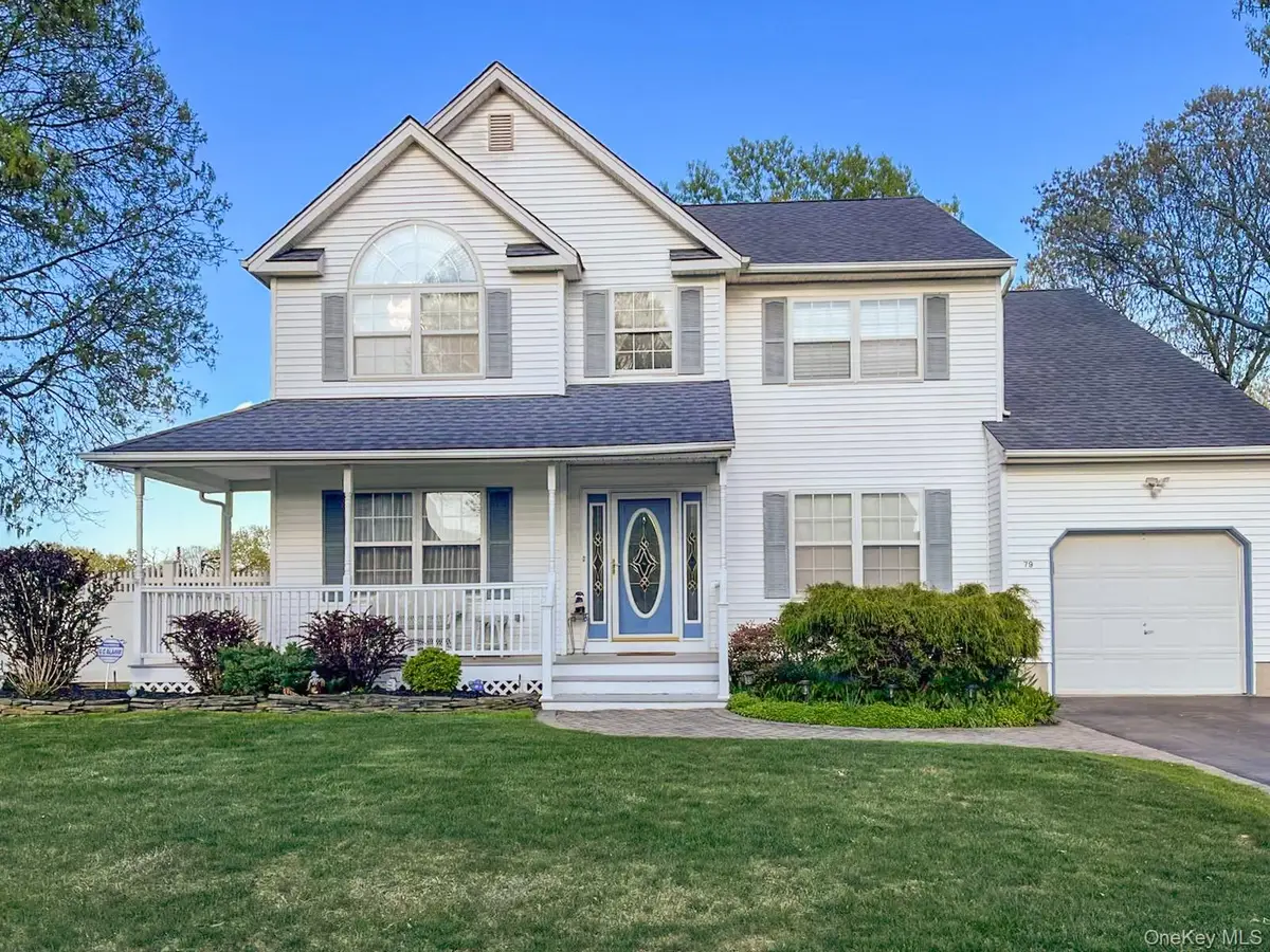 79 6th Avenue, Holtsville, NY 11742 - #1