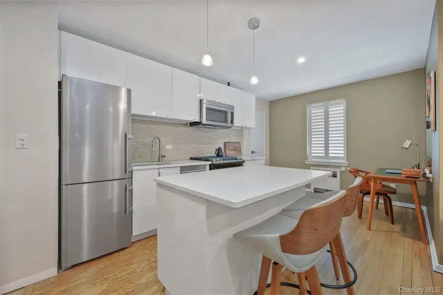 52 Lafayette Place #1F, Greenwich, CT 06830 - #2