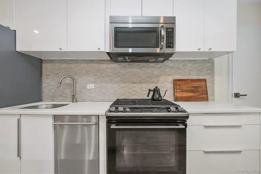 52 Lafayette Place #1F, Greenwich, CT 06830 - #3