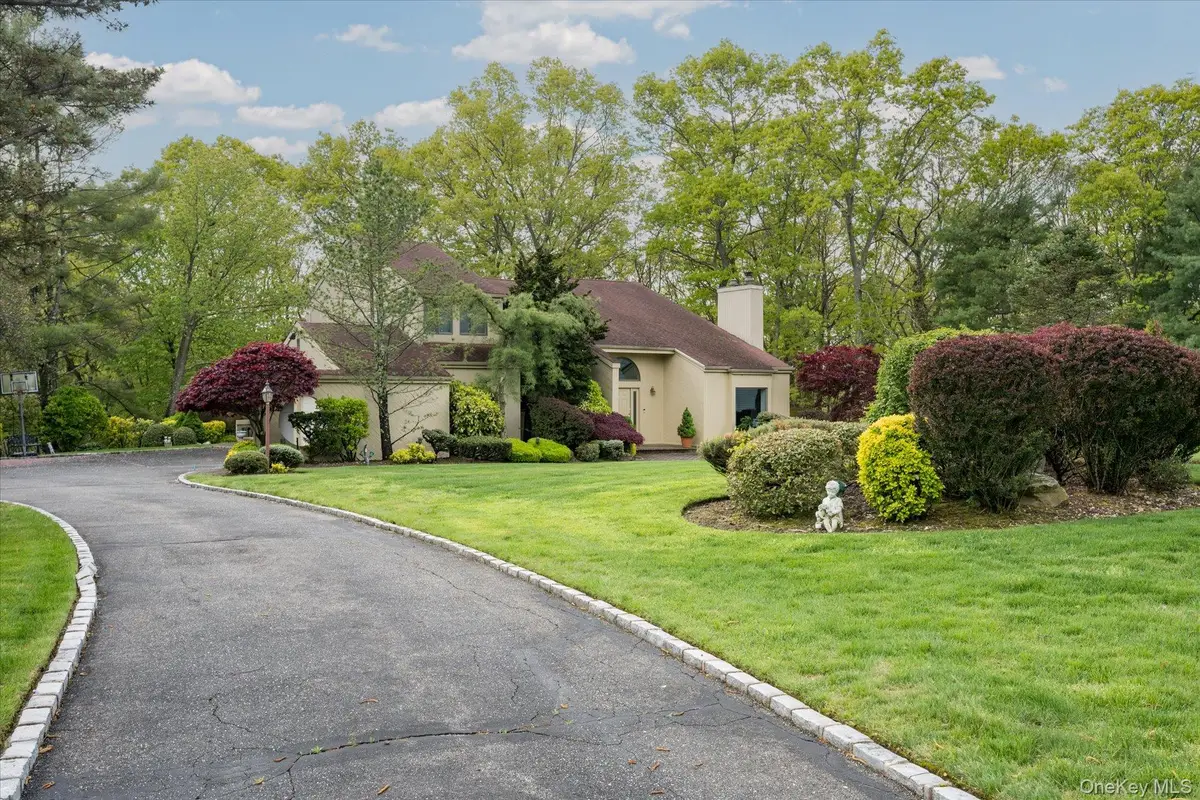 38 Tamara Court, Melville, NY 11747 - #1