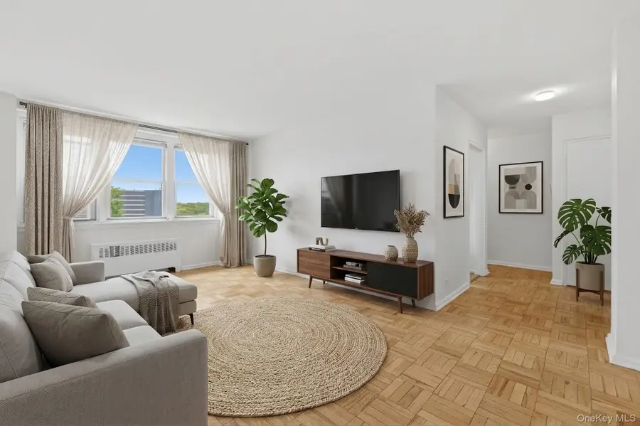 25 Knolls Crescent #4M, Bronx, NY 10463 - #3