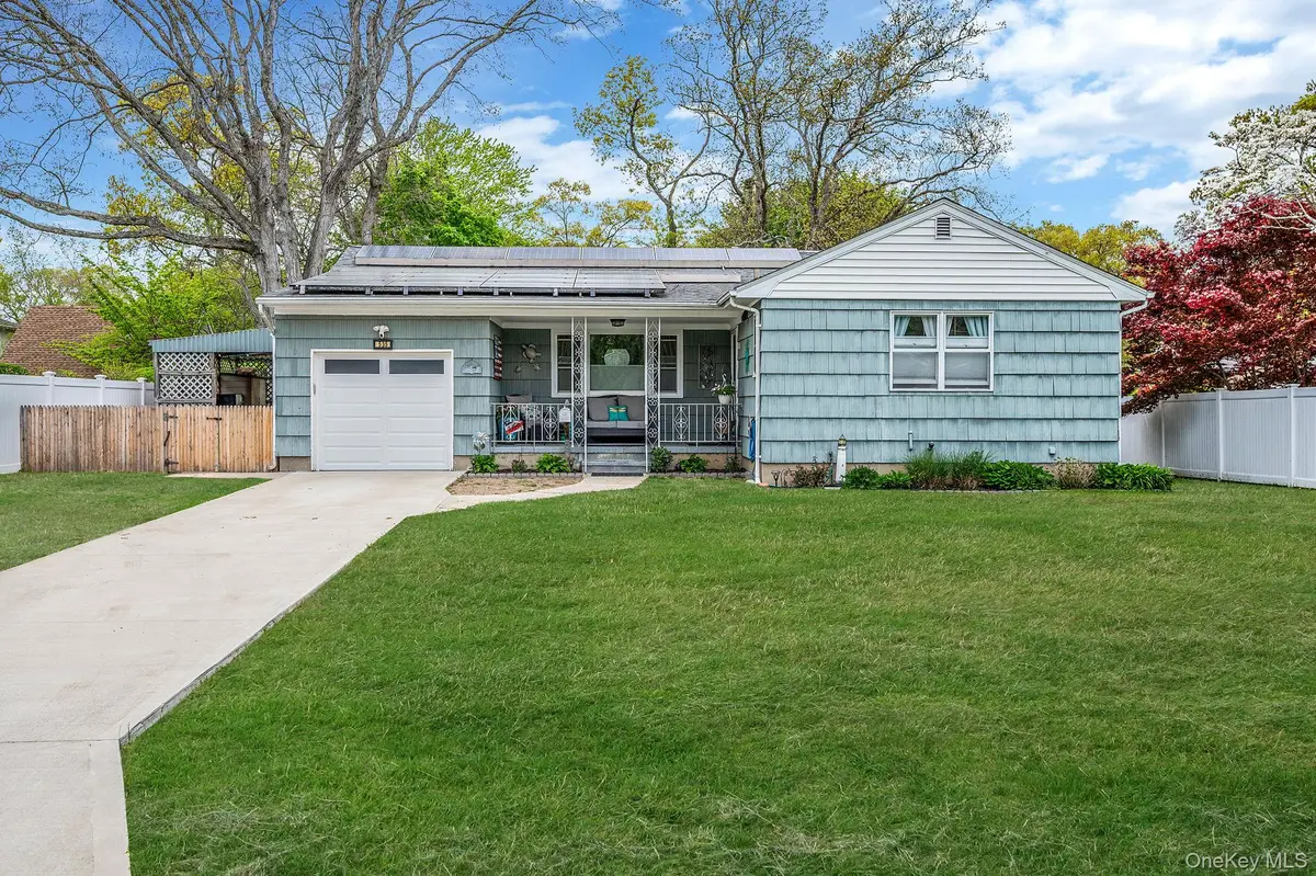 535 Kime Avenue, West Islip, NY 11795 - #1