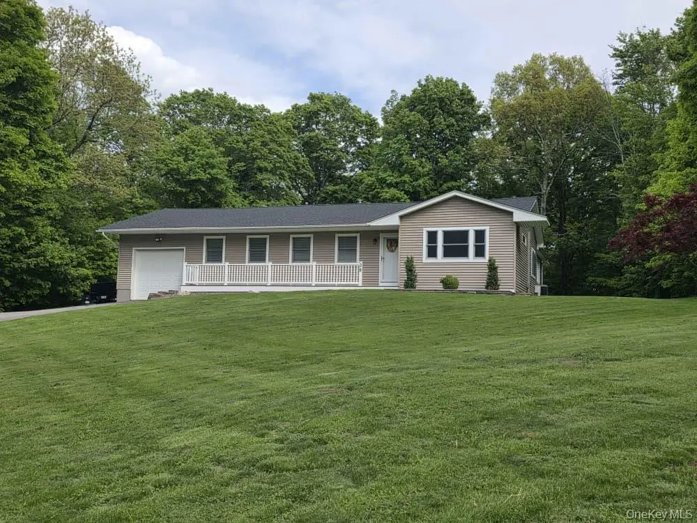 38 Emperor Lane, Montgomery, NY 12549 - #1
