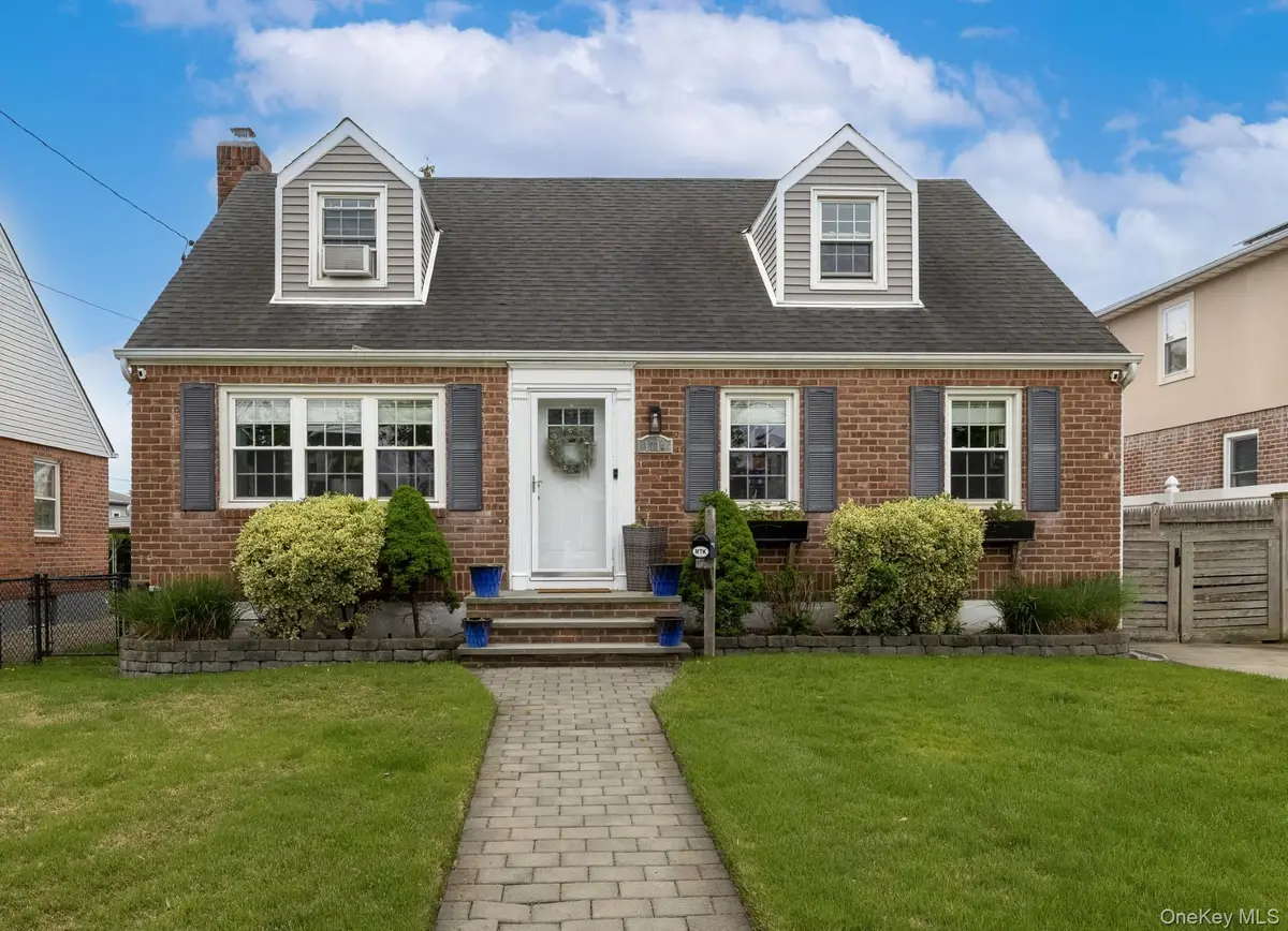 1714 Broadway, New Hyde Park, NY 11040 - #1