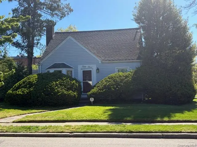 53 Edgeworth Street, Valley Stream, NY 11581 - #1