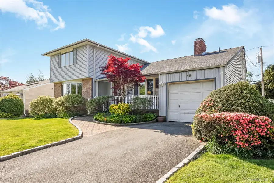 18 Tacoma Lane, Syosset, NY 11791 - #3