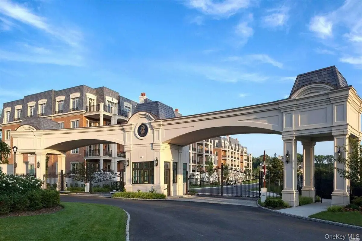 1000 Royal Court #1201, New Hyde Park, NY 11040 - #1