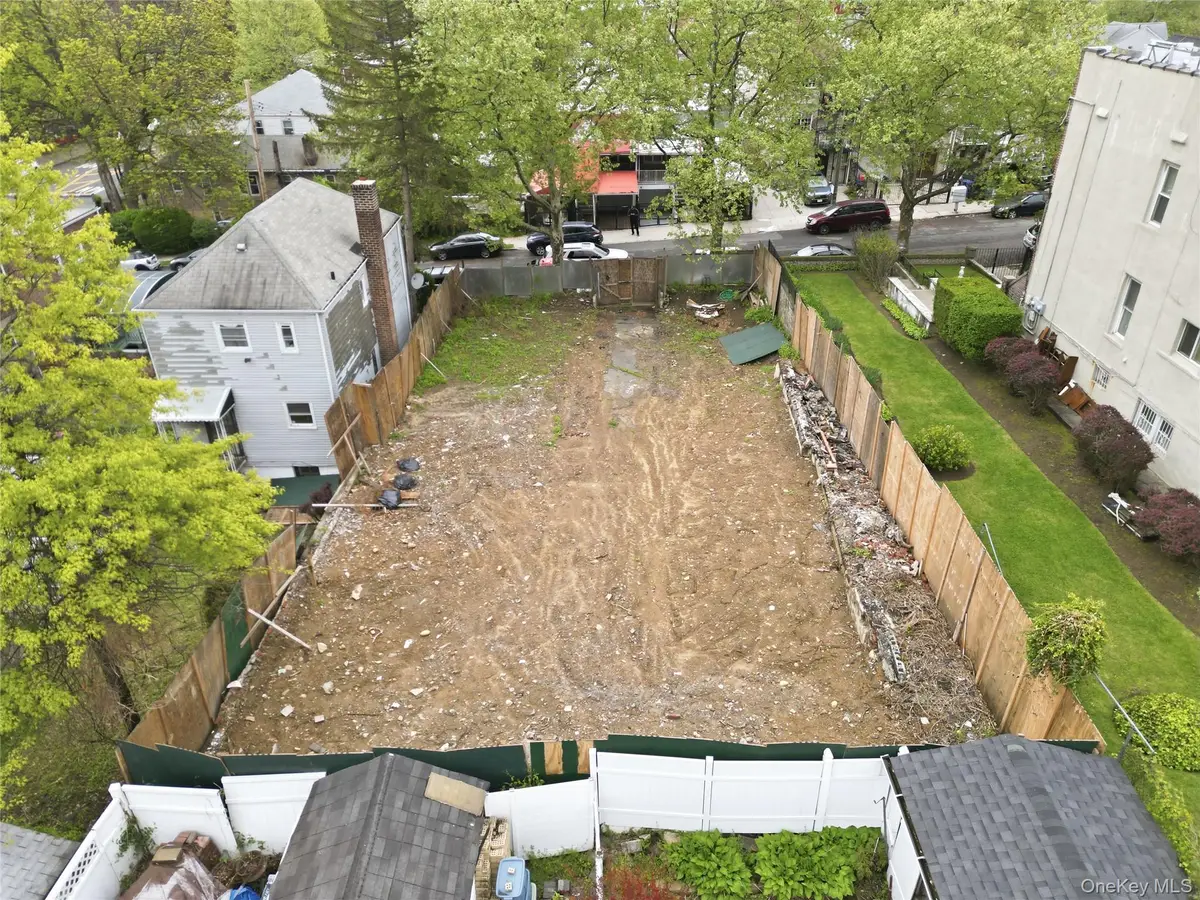 2945 Tenbroeck Avenue, Bronx, NY 10469 - #1