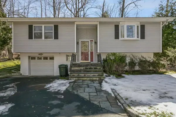 33 Brookside Place, Pleasantville, NY 10570