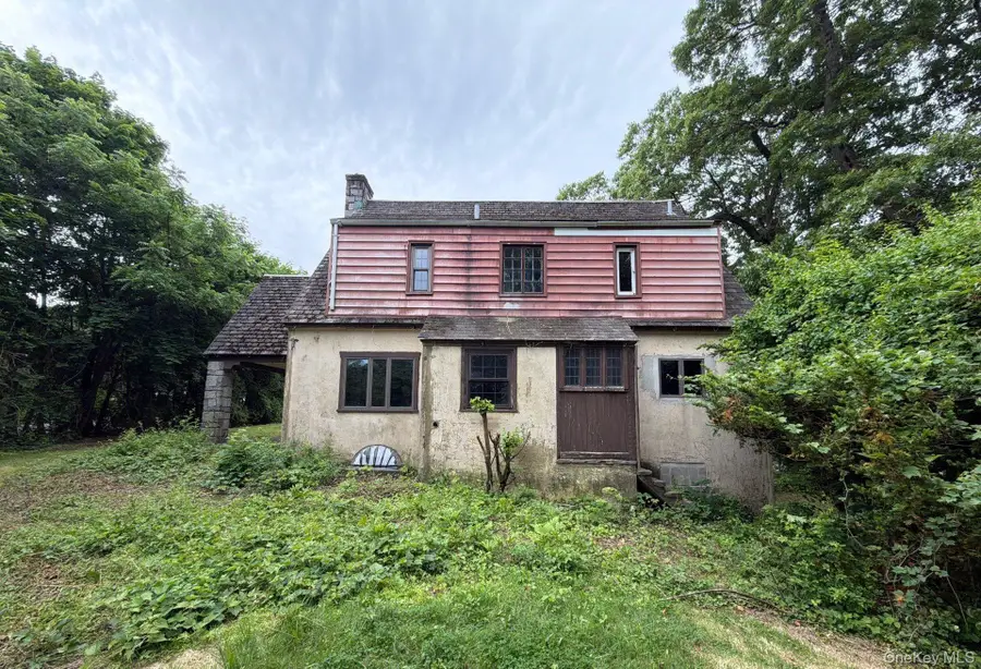 53 Robinson Avenue, Glen Cove, NY 11542 - #3