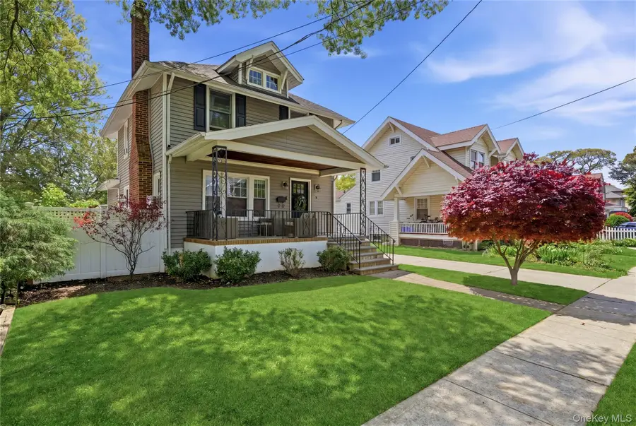90 Vincent Place, Lynbrook, NY 11563 - #2
