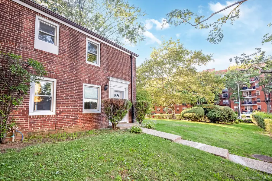80-14 150th #25D, Jamaica, NY 11435 - #3