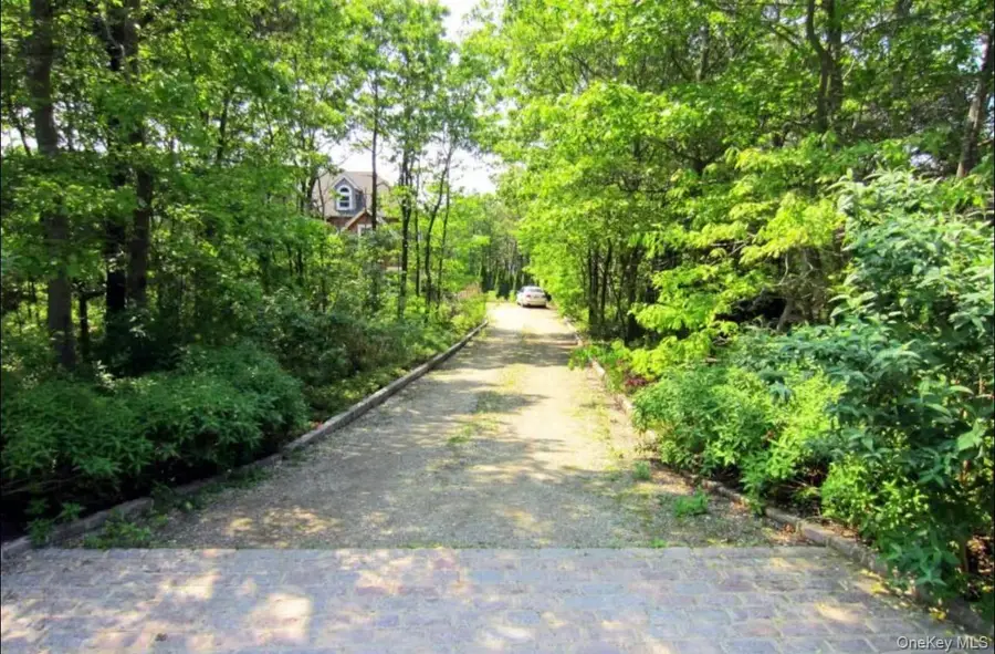 155 Chardonnay Drive, East Quogue, NY 11942 - #2