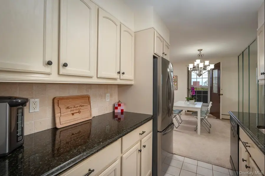 135 Post Avenue #5A, Westbury, NY 11590 - #2