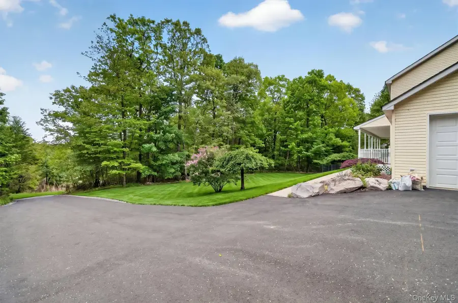 4 Clover Lane, Wurtsboro, NY 12790 - #3