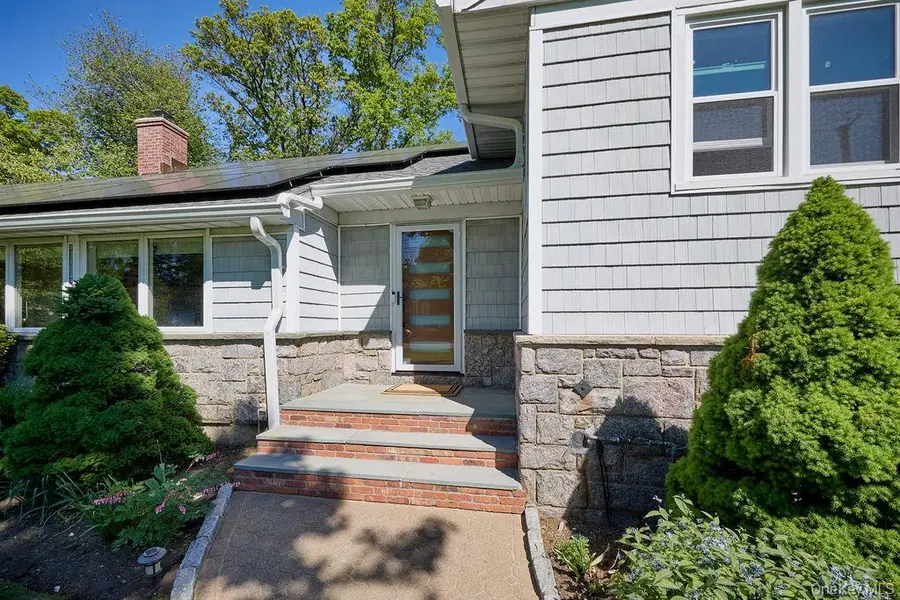 304 Surrey Drive, New Rochelle, NY 10804 - #3