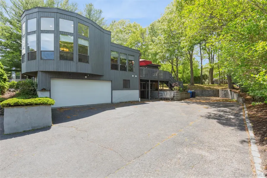 105 Nadia Court, Port Jefferson, NY 11777 - #2