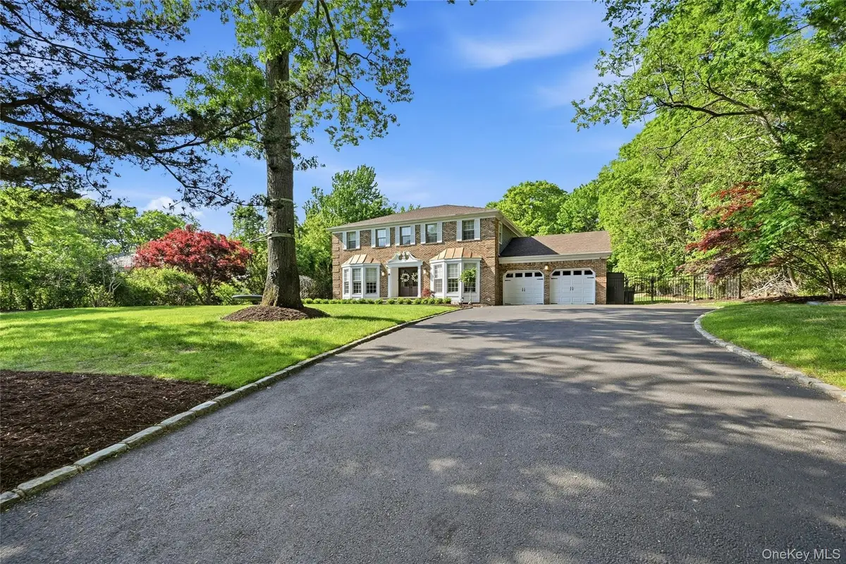 19 Quaker Hill Road, Stony Brook, NY 11790 - #1