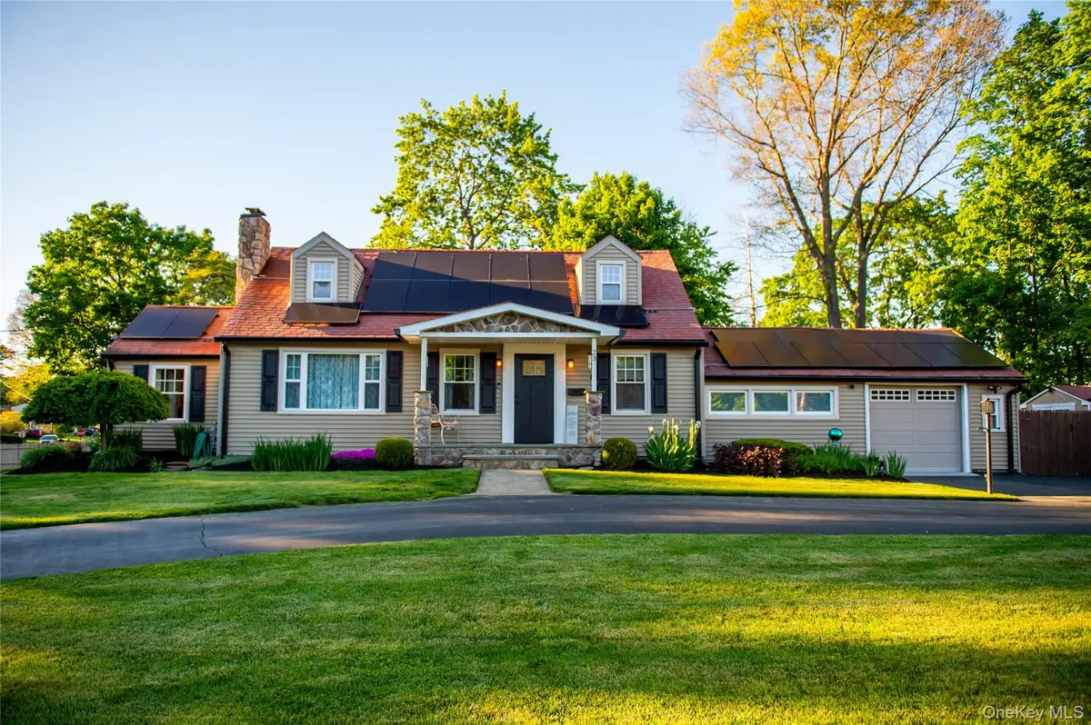 23 Caywood Place, Hyde Park, NY 12538 - #1