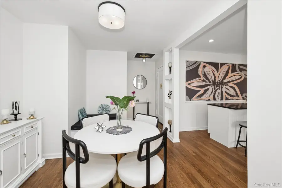 200 N Village Avenue #A3, Rockville Centre, NY 11570 - #2
