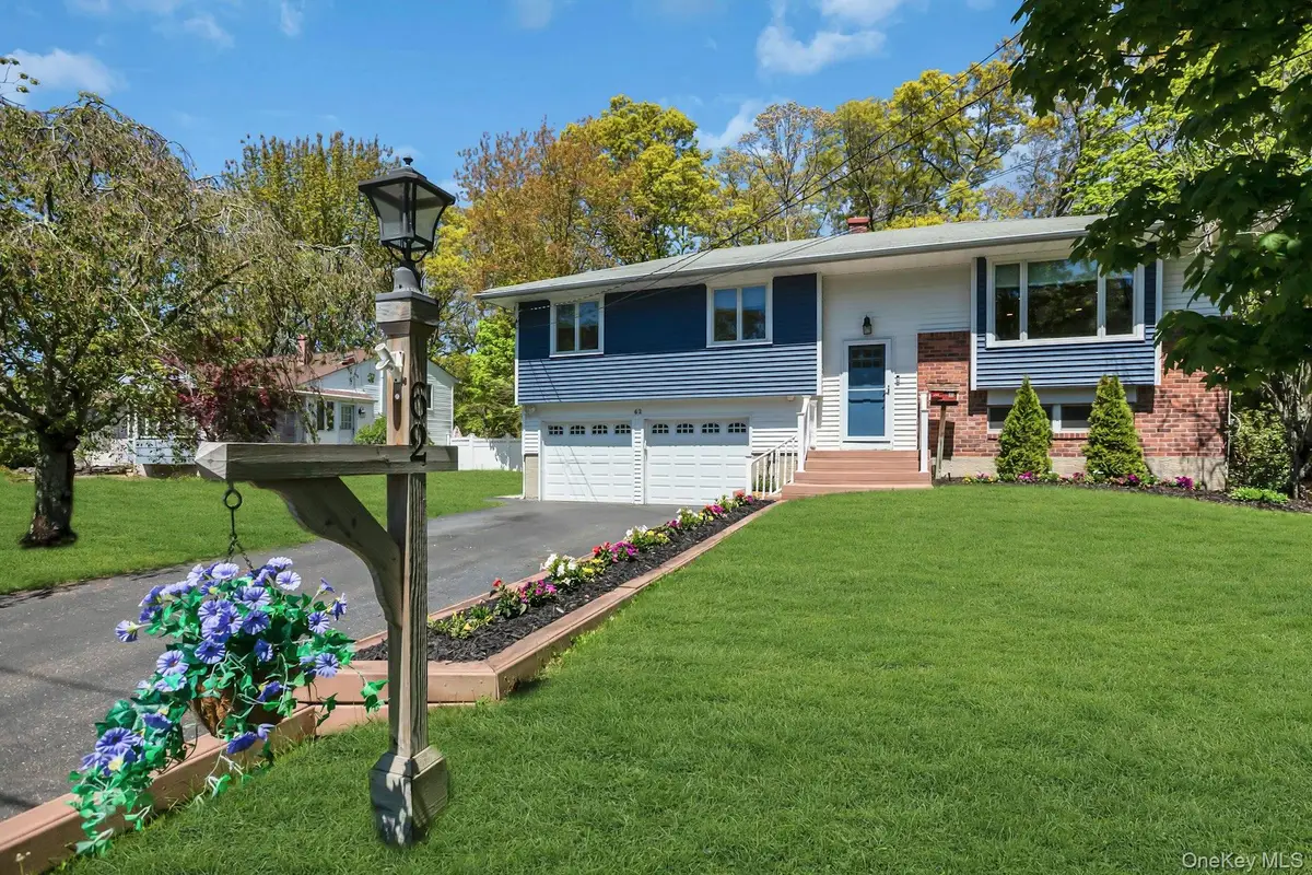 62 Craig Road, Islip Terrace, NY 11752 - #1