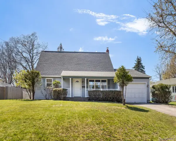 27 Madison Street, Greenport, NY 11944