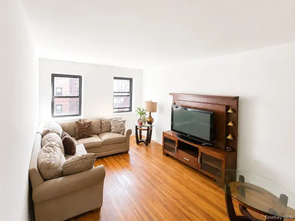 118-60 Metropolitan Avenue #3C, Kew Gardens, NY 11415