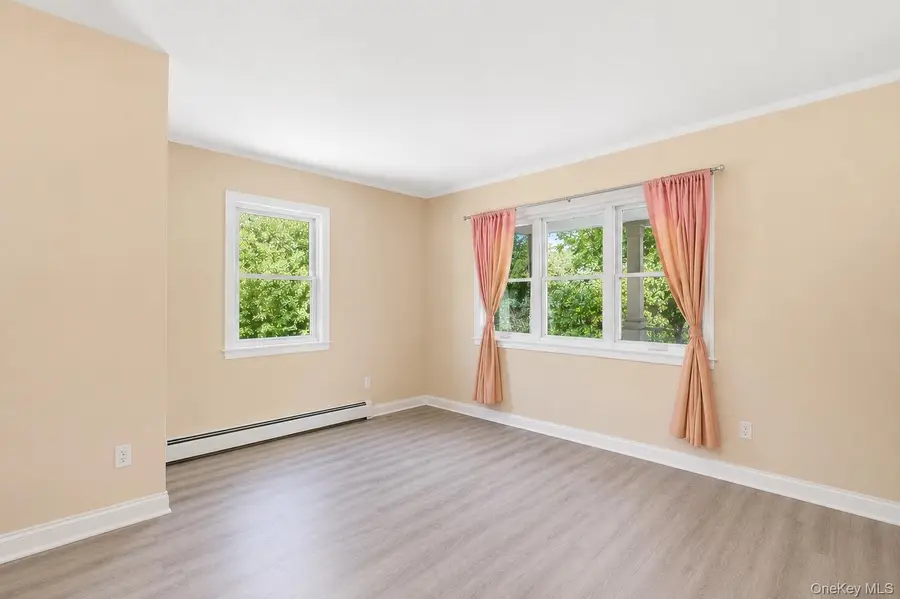 54 Linden Lane, Shirley, NY 11967 - #2