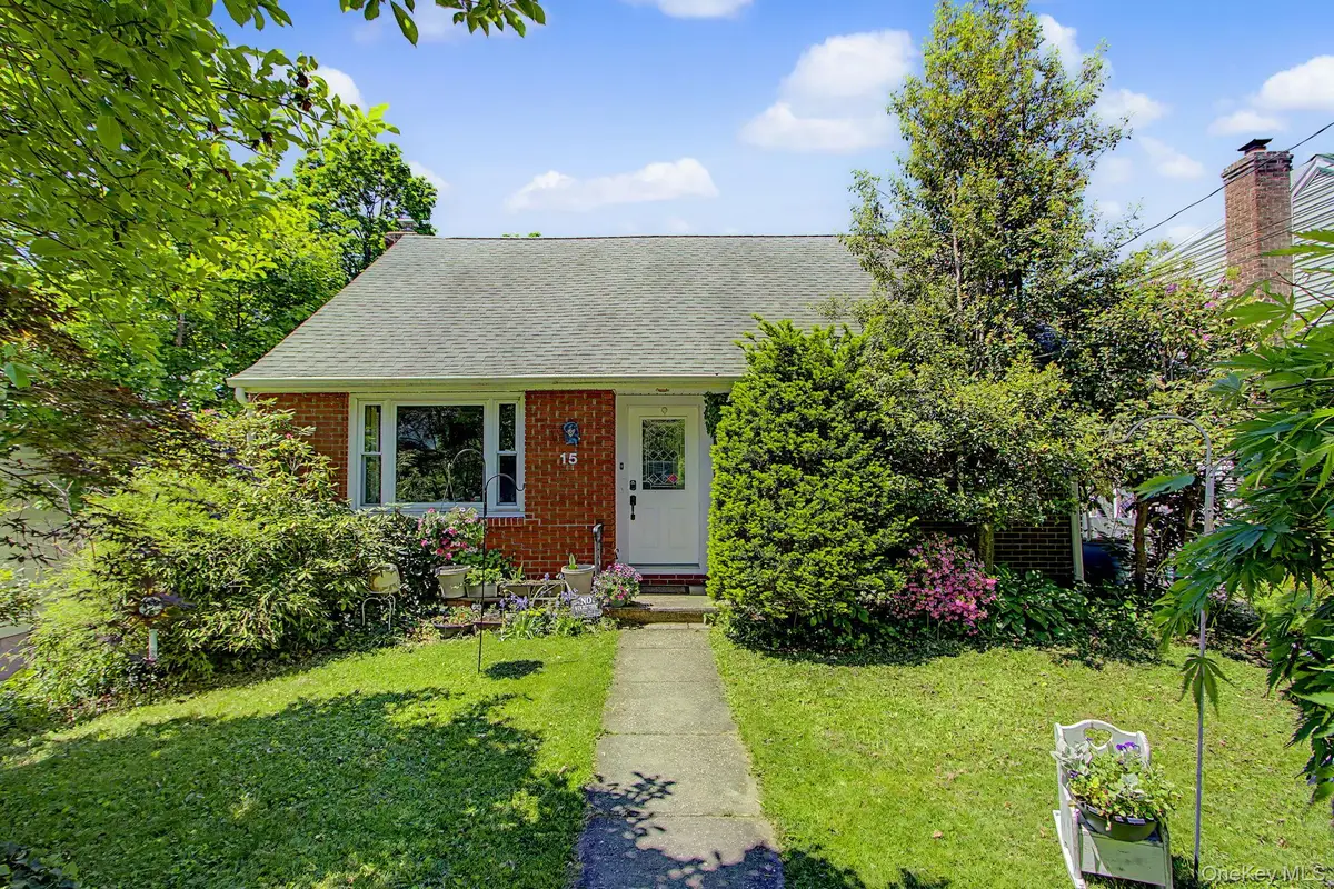 15 Beverly Road, Yonkers, NY 10710 - #1
