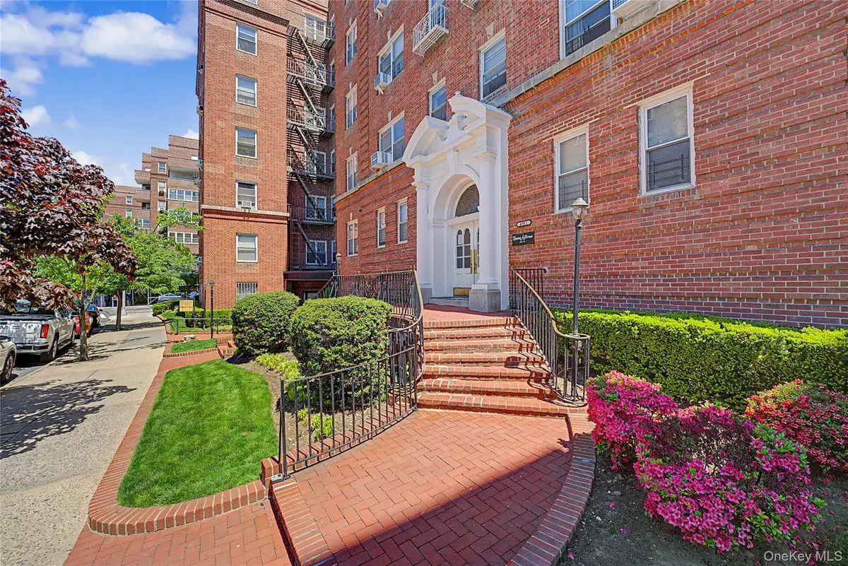 69-11 Yellowstone Boulevard #A4, Forest Hills, NY 11375 - #1