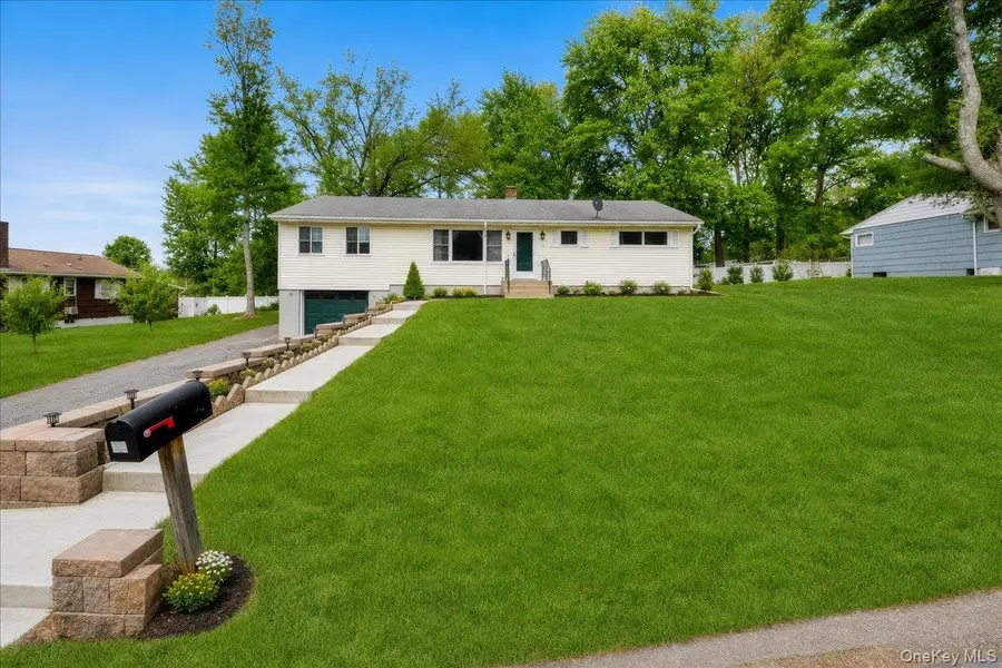 12 Elizabeth Lane, New Windsor, NY 12553 - #2