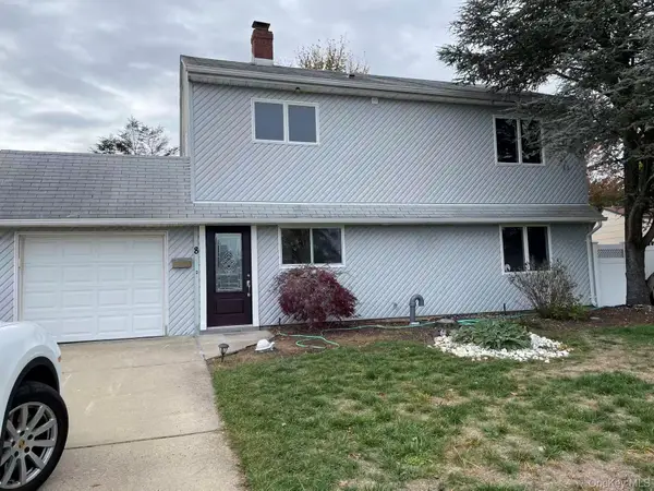 8 Harmony Lane, Westbury, NY 11590
