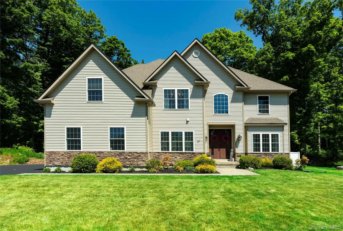 37 Biltmore Drive, Hopewell Junction, NY 12533 - #1